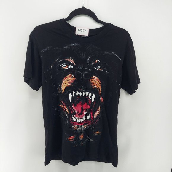 Givenchy paris T-Shirt size small - Picture 1 of 15